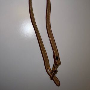 louis vuitton wallet strap